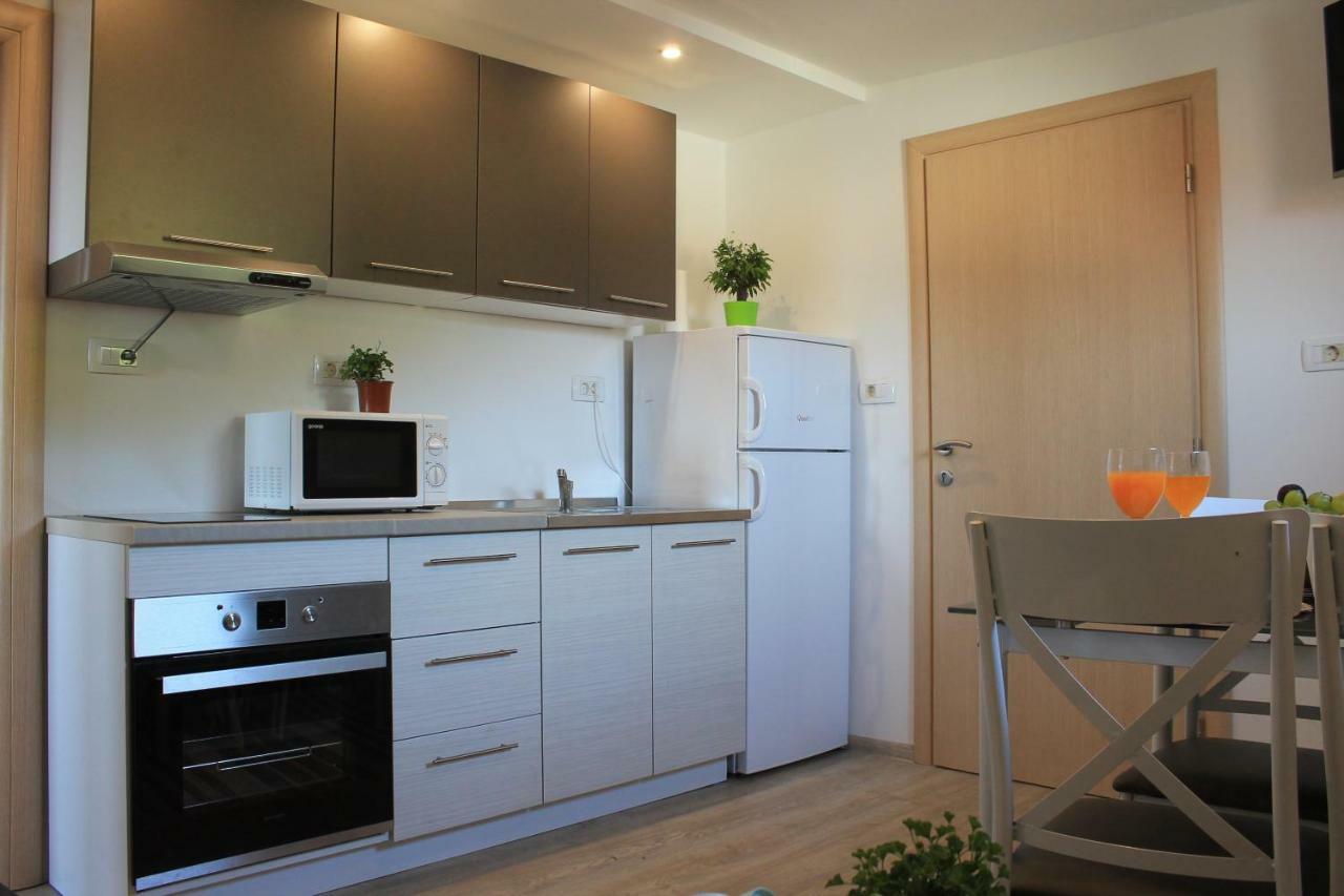 Apartments Platana Trsteno Exterior photo